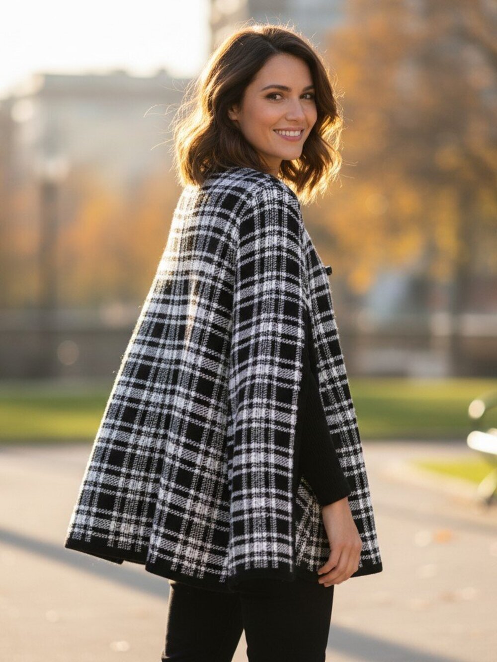 Skovhuss *Danish* Black Plaid Cotton Blend Leather Closure Cape - Picture 4 of 15